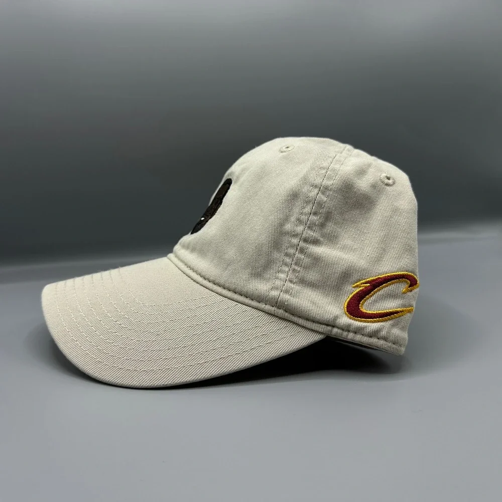 Adidas NBA Cleveland Cavaliers LeBron James Caricature‎ Hat Tan Khaki Adjustable